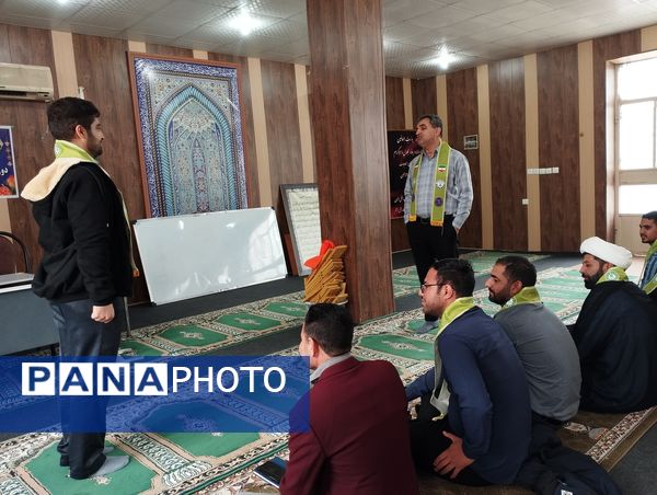 برگزاری دوره توانمند سازی مربیان پیشتاز در حاجی‌آباد 
