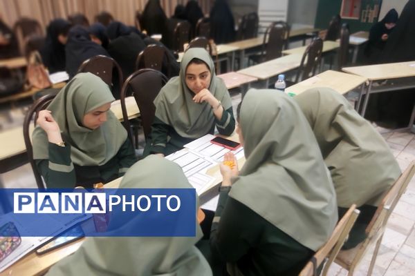 مسابقه بزرگ لیگ دانش آموزی جت مدارس منطقه ۵ تهران