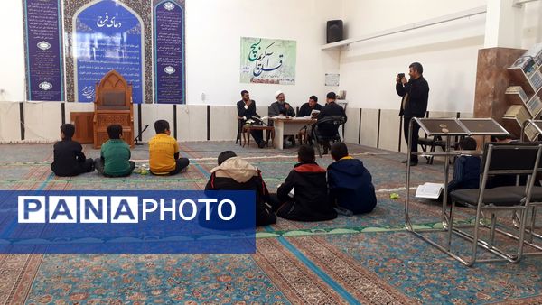  مسابقات سراسری قرآن و عترت بسیج در شهرستان خلیل آباد