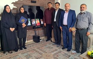 دیدار معاون تربیت‌بدنی و سلامت با خانواده دو شهید ورزشکار جنگ دوازده روزه