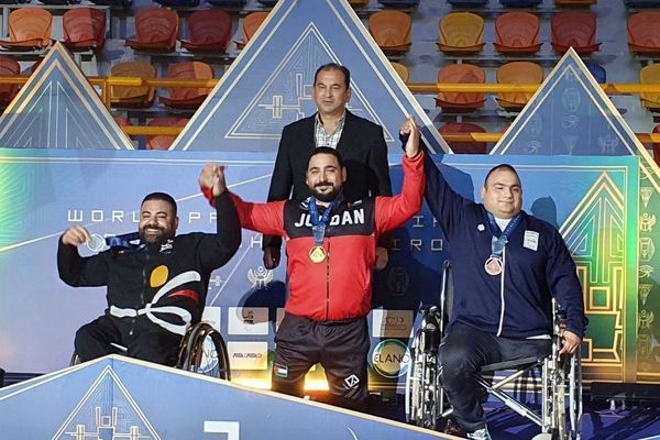 پولادمرد پاراوزنه‌برداری ایران در مسابقات جهانی برنزی شد