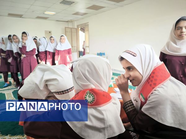 انتخابات شورای دانش آموزی در دبستان دخترانه شطیطه ۲