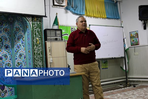 ترسیم شدن نقشه راه اجرای مانور «یاوران انقلاب» با حضور مدارس برگزیده 