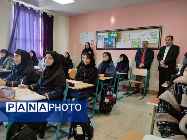 اداره یک روز مدرسه(طرح ایما) توسط دانش‌آموزان دبیرستان فرزانگان استعداد درخشان ملارد