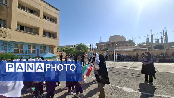 جشن شکوفه‌ها در شهرستان دره شهر