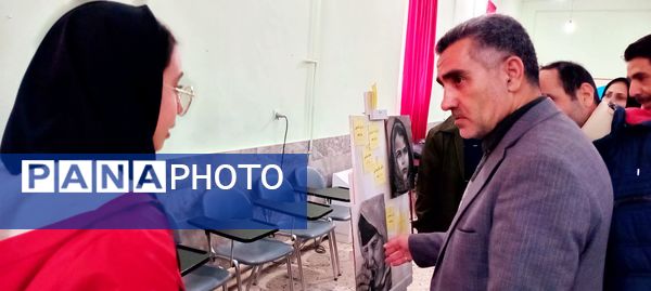 نمایشگاه هفته هنرهای مدرسه (ماها) در دبیرستان سمیه بجنورد