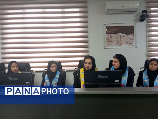 سیزدهمین دوره انتخابات شورای دانش‌آموزی ناحیه شش مشهد