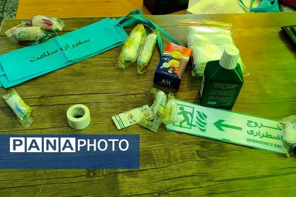 مانور زلزله در دبیرستان پروین اعتصامی 