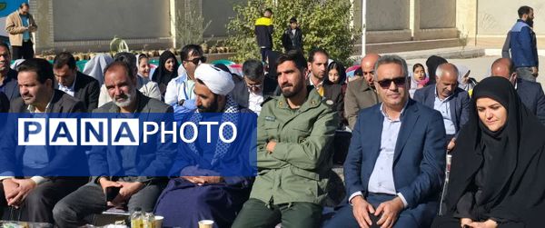 تمرین آمادگی دانش‌آموزان بافق در مانور سراسری زلزله و ایمنی