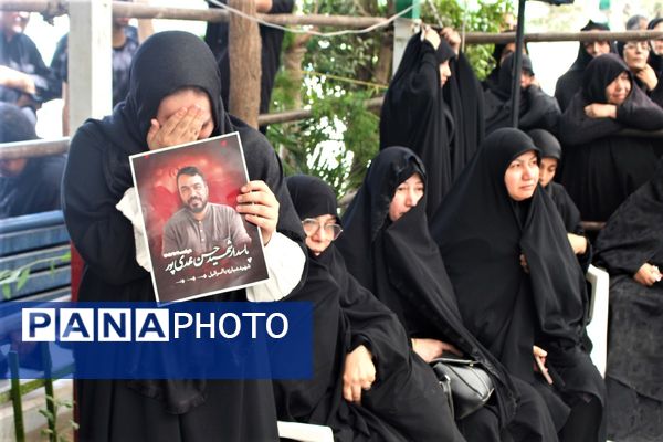 جلوه‌های حزن و خشم در مراسم تشییع شهدا