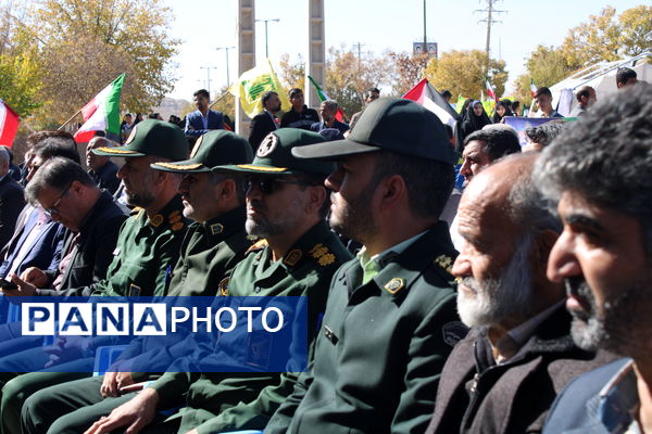 راهپیمایی روز ۱۳ آبان در شهرستان بن