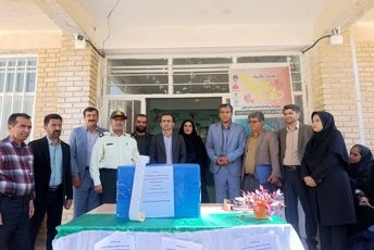 جشن عاطفه‌ها در کنار شکوفه‌های مهربان فروغ منج