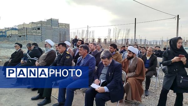 آیین افتتاحیه برق و گودبرداری نهضت ملی مسکن سایت دانشگاه بلوار پیام نور شهرستان کاشمر 