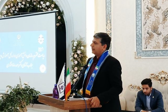 نشست توجیهی  مدیران مدارس شهرستان طرقبه شاندیز