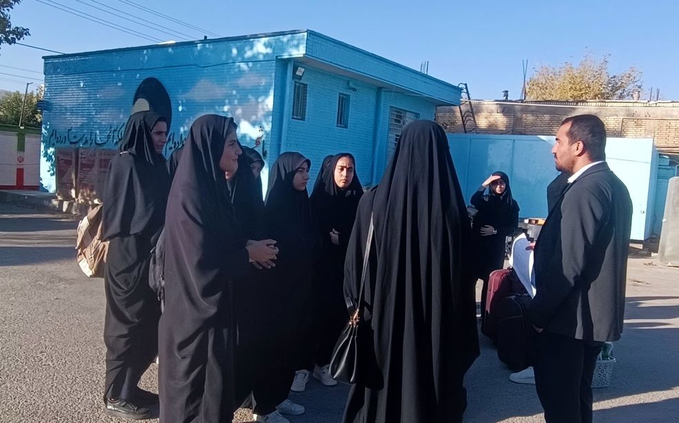 اعزام دانش‌آموزان شهرستان خانمیرزا به اردوی راهیان نور 