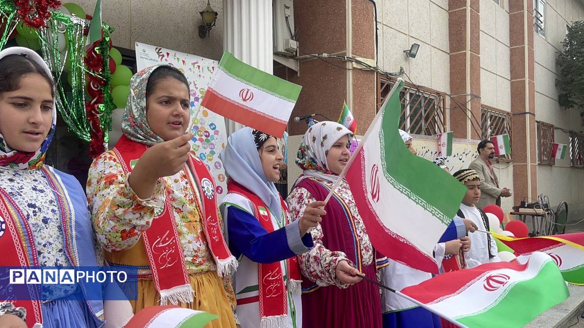 برگزاری جشن غنچه‌ها در آمل 