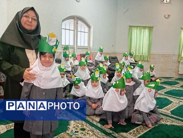 جشن قرآن در دبستان دخترانه نرجس یک 