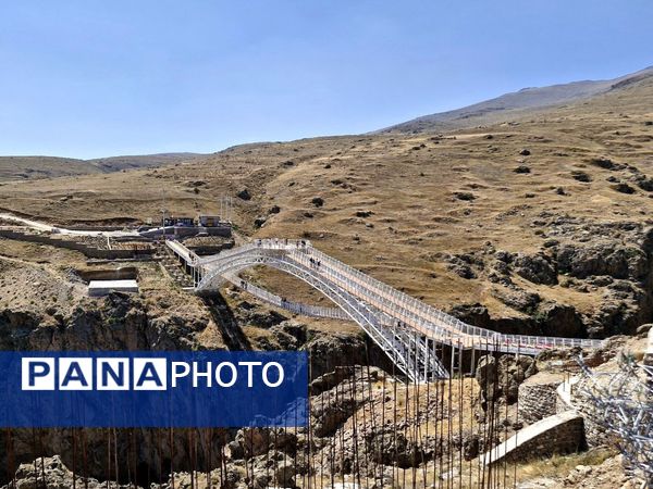 پل معلق سه‌طبقه ورگه‌سران؛ شکوه معماری بر فراز دره ورگه سران