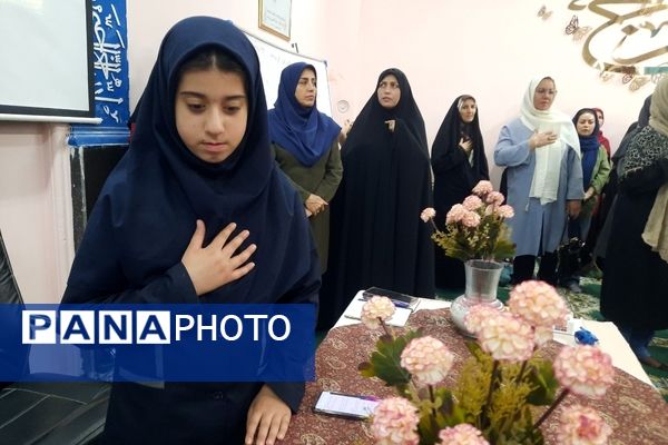  جلسه انجمن اولیا و مربیان در دبیرستان فرهنگیان ناحیه ۷مشهد 