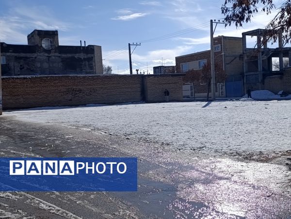 رقص دانه‌های برف بر بام‌های سفیددشت