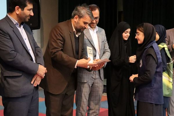 مراسم گرامیداشت هفته امور تربیتی در منطقه پاکدشت 