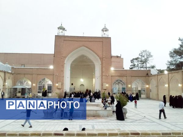 مراسم دعای پرفیض عرفه در خلیل آباد 