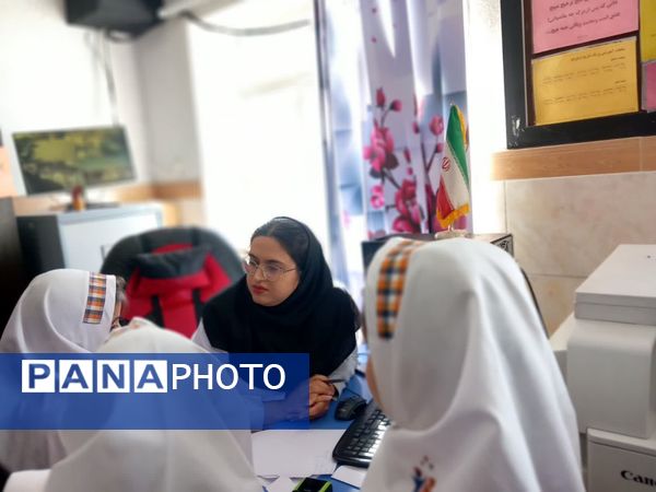 میزخدمت پزشکی رایگان برای دانش‌آموزان کم برخوردار درمدارس