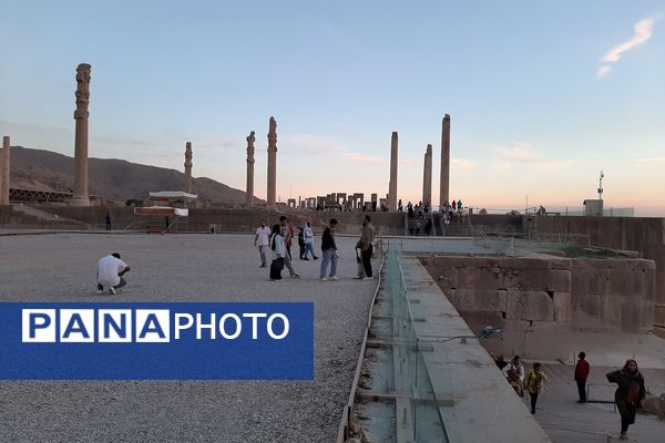 تخت جمشید نمادی از شکوه و عظمت در ایران باستان