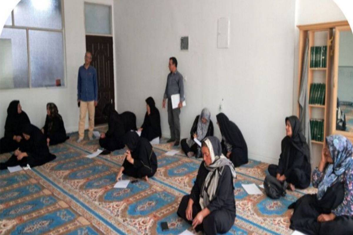 بازدید کارشناسان معاونت سوادآموزی از دوره تحکیم سوادآموزی در لرستان