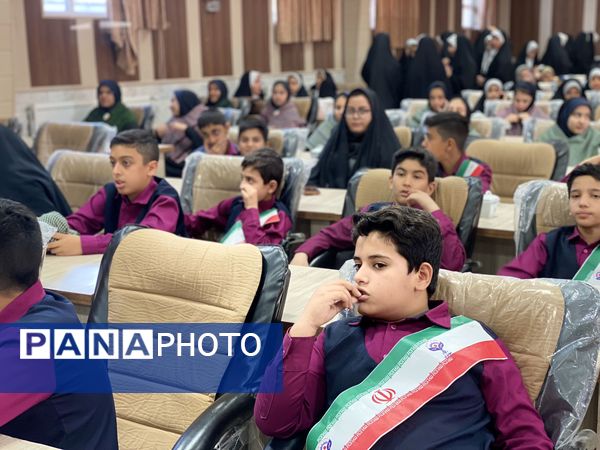 جشنواره فرهنگی هنری سرود بسیج دانش‌آموزی شهرستان مه ولات