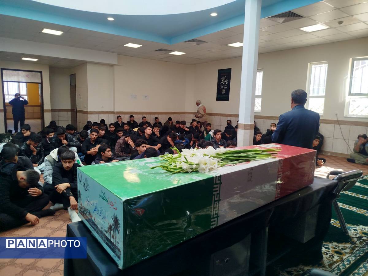 تشییع پیکر مطهر مهمانی متفاوت در زاوه