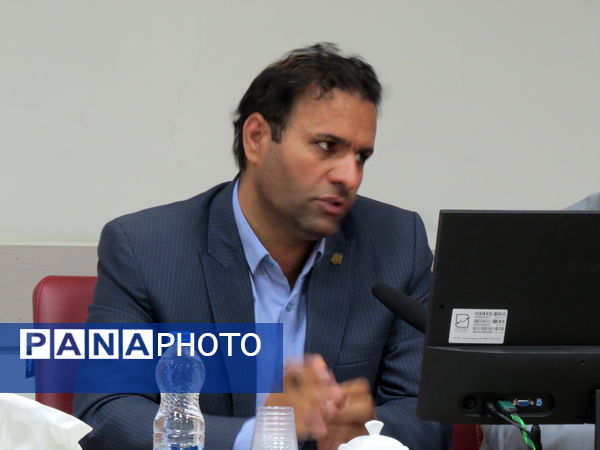 برگزاری جلسه شورای آموزش و پرورش در استانداری