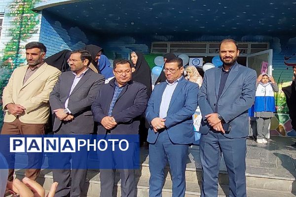 افتتاحیه سفیران سلامت و اتاق بهداشت در دبستان فاطمه بنت اسد مشهد