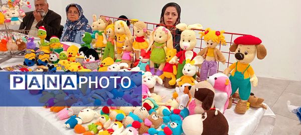 نمایشگاه انجمن خیریه ام اس در مجتمع طلای سفید بجنورد