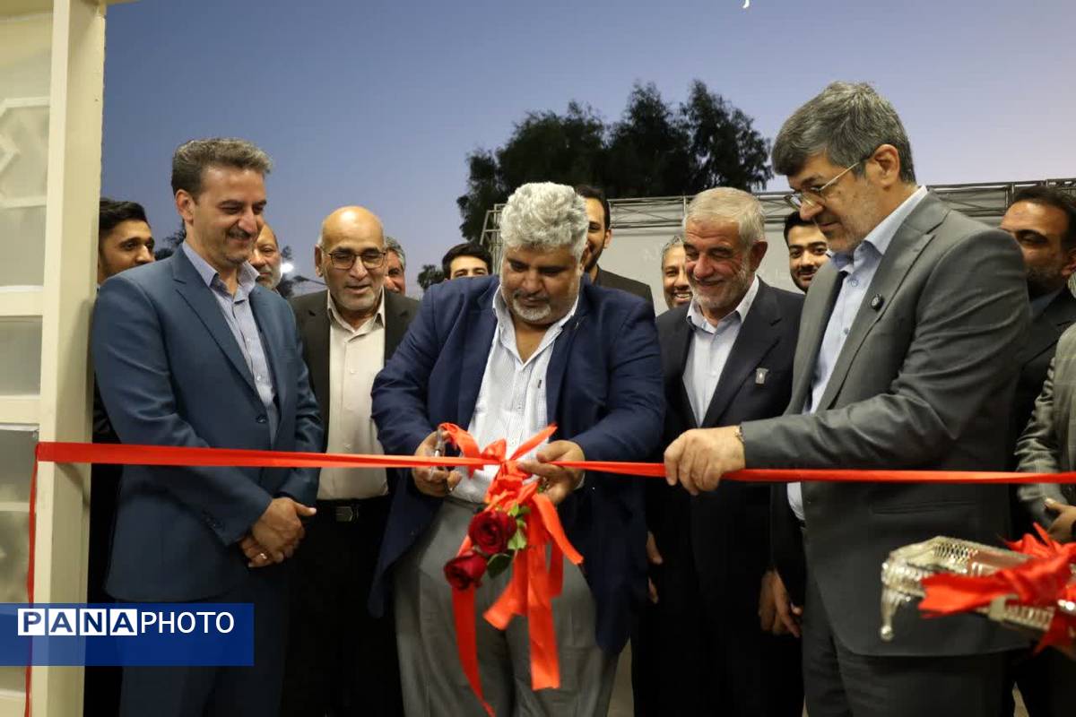 افتتاح هنرستان نساجی شهید ابراهیمی در یزد