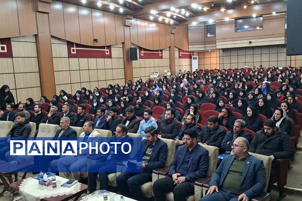 گردهمایی توجیهی «افق نو در تربیت» با تمرکز بر طرح ایرانمون