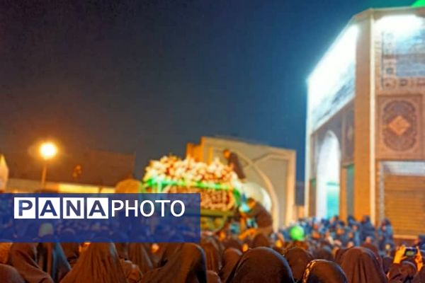 تشییع نمادین حضرت زهرا(س) با اشک و ارادت