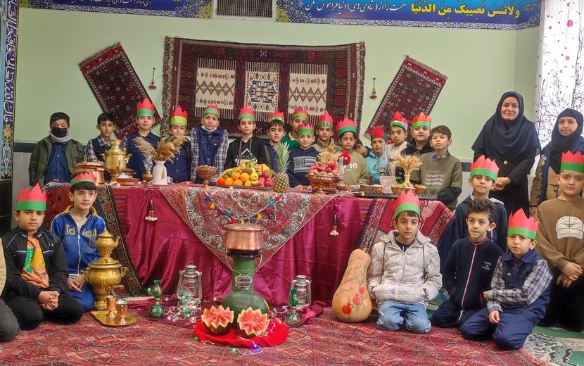 جشن یلدایی در مدرسه شهدای فرهنگی شهرستان شیروان