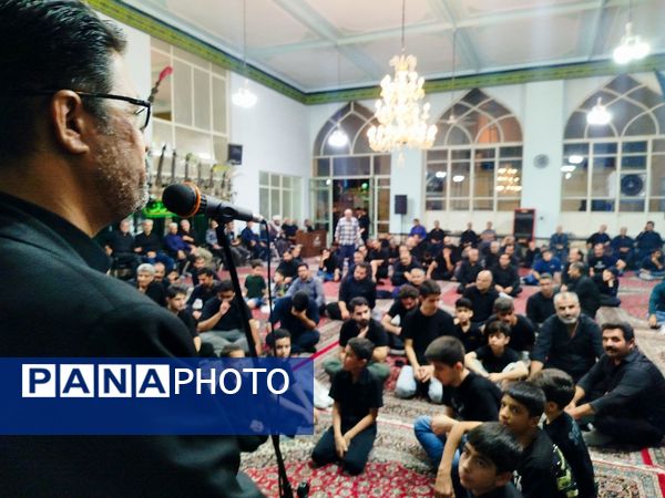 کاشمر، پرچم‌دار عزای حسین (ع)