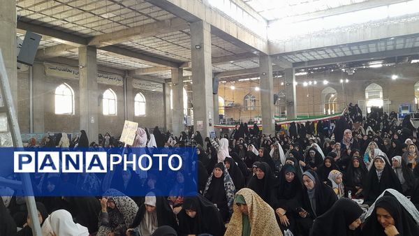 نماز عبادی و سیاسی جمعه همزمان با آغاز هفته نیروی انتظامی در نیشابور
