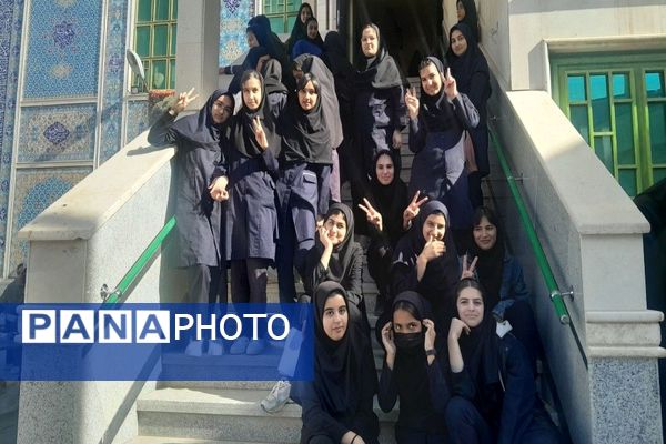 اردوی عملی آمادگی دفاعی دانش آموزان  دبیرستان شهید مجید دهنوی  نیشابور