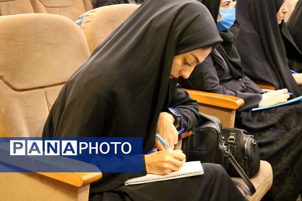 تقویت نشاط فرهنگی در مدارس ضروری است