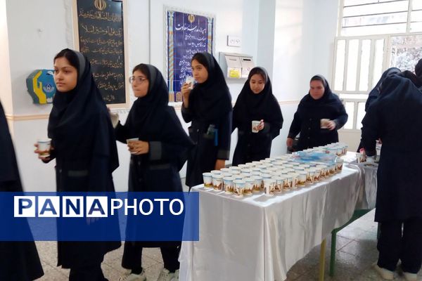 جشن میلاد حضرت فاطمه زهرا (س) در مدارس کهریزک 