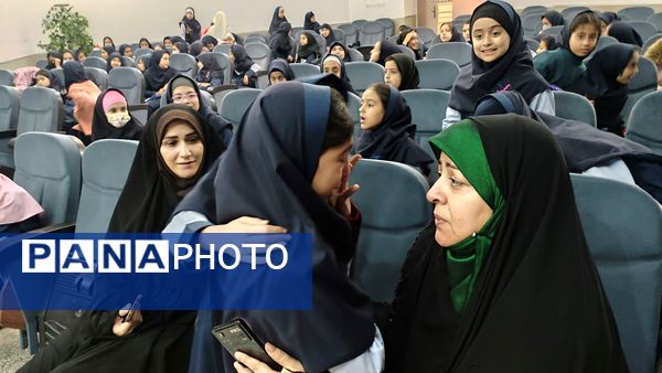 مراسم گرامی‌داشت هفته بسیج با حضور خواهر شهید