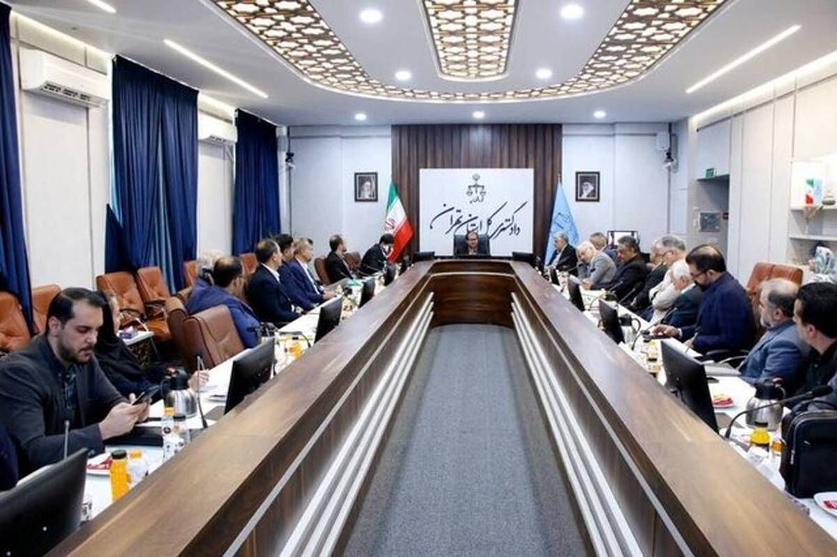 لزوم سرعت ترخیص کالاهای خطرناک از گمرکات