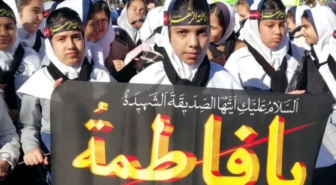 همایش بزرگ  نوگلان فاطمی در آباده