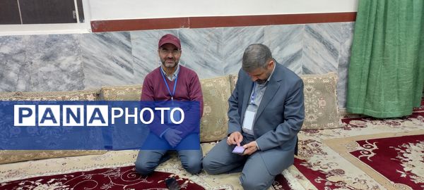 برگزاری مسابقات دارت در مسجد مسلم بن عقیل شهرستان شیروان