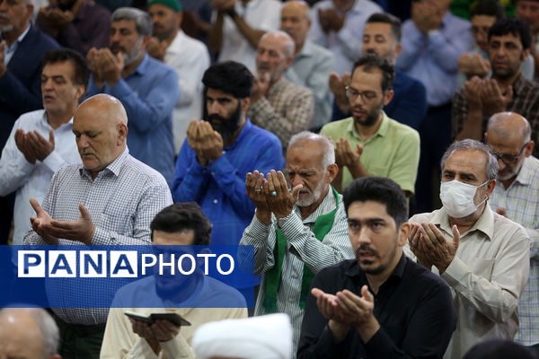 اقامه نماز عید سعید قربان در مصلای قدس قم