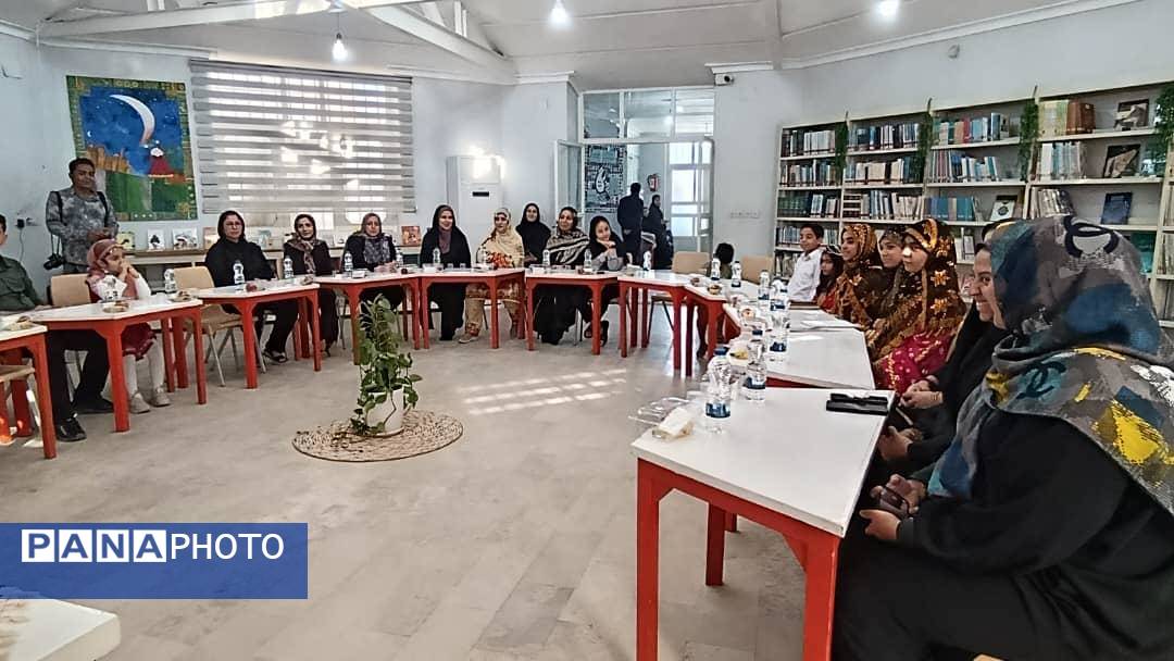 حضور مسئولان کانون پرورش فکری کشور در جاسک و نوید اجرای تماشاخانه سیار