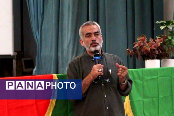 برگزاری همایش تبیین برنامه‌ها و طرح های حوزه معاونت پرورشی ویژه معاونین پرورشی و مربیان تربیتی مدارس منطقه کهریزک